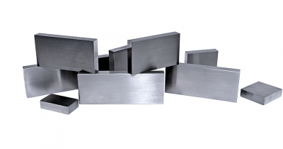 プリハードン鋼の用途・種類・特徴を解説 NAK55、NAK80、STAVAX