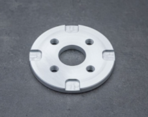 部品加工事例_A5052_アルマイト（白）